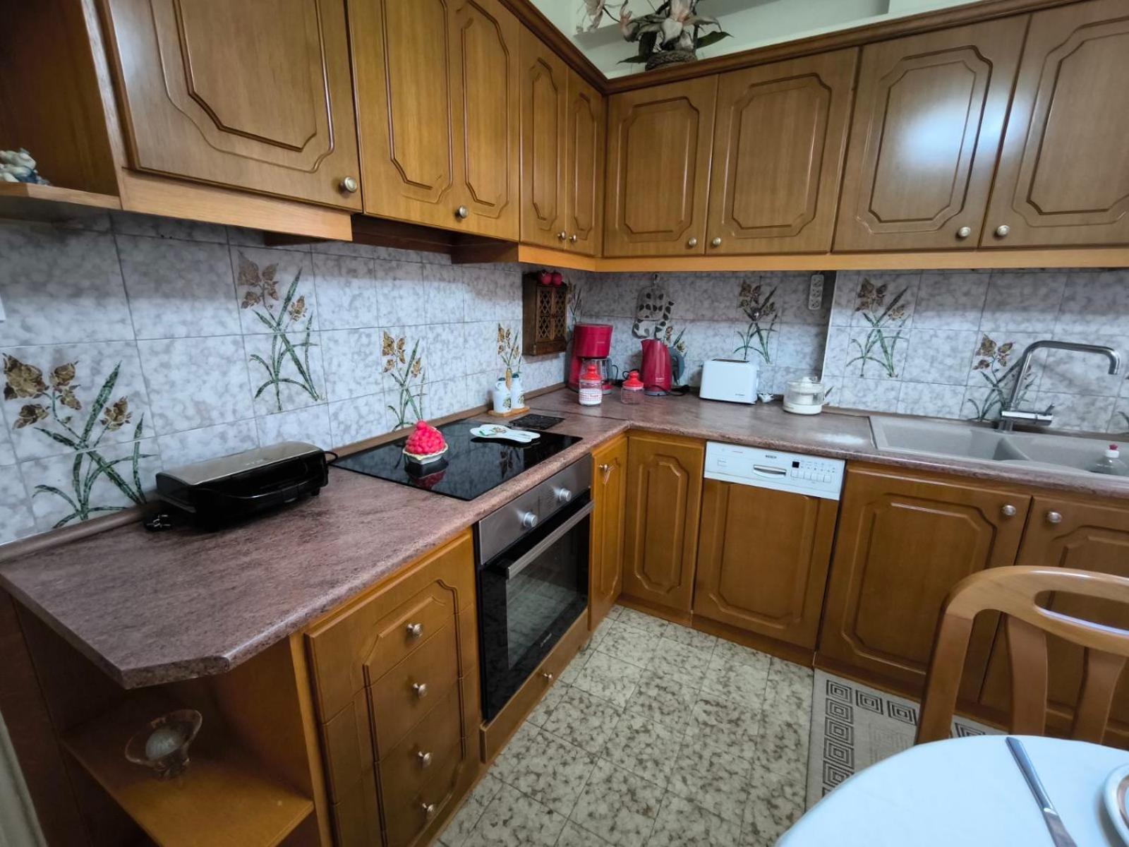 Διαμερισμα 77Τ.Μ Apartamento Sparta Exterior foto